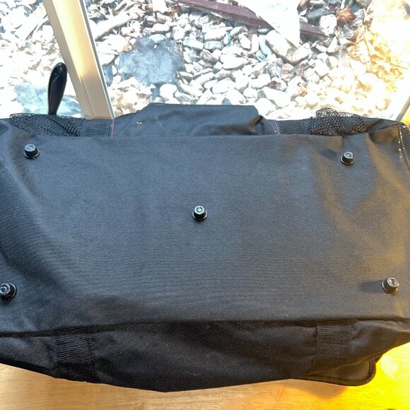 Roper Apparel and Footwear Duffel Bag Pink and Black Travel Gym Bag 24"×14"×10" - Picture 6 of 10